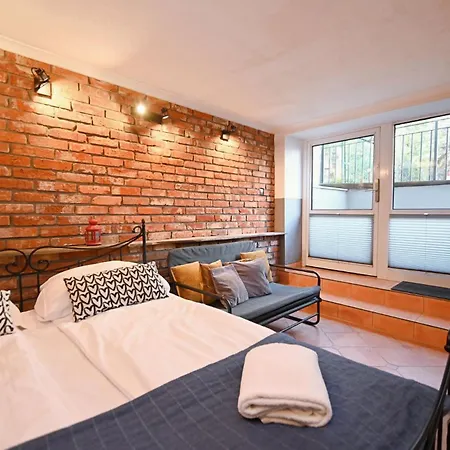 Lejlighed Victus Underground Near The In By Renters